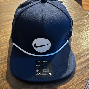 The Players Nike Navy Blue Pro Cap with White Swoosh Golf Baseball Hat men’s